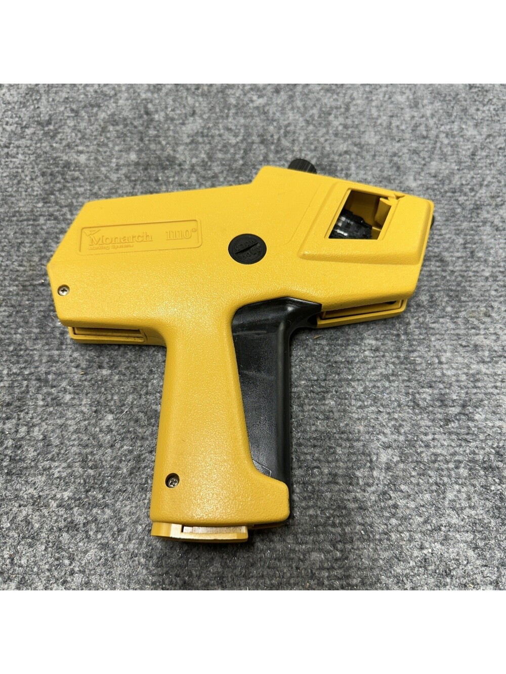 Monarch 1110 1-Line Handheld Label Gun Yellow Lightweight As Is